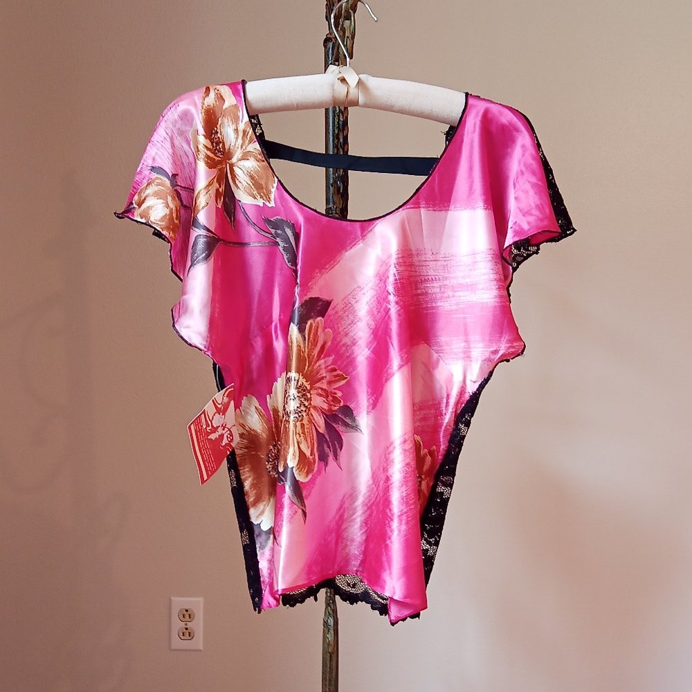 NWT Protean Up-cycle Vintage Scarf Top London Small